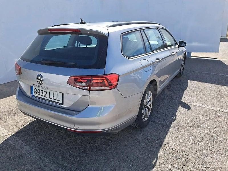 Usado VW Passat 150 HP (110 kW) 2021 Cinzento Carrinha