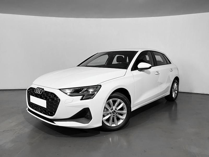 Blanco arkona Usado 2024 Audi A3 Sportback Utilitario | 24.990 € (Super precio) - Imagen 1/4