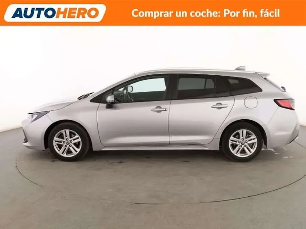 Usado Toyota Corolla Active 122 CV (89 kW) 2022 Gris Familiar