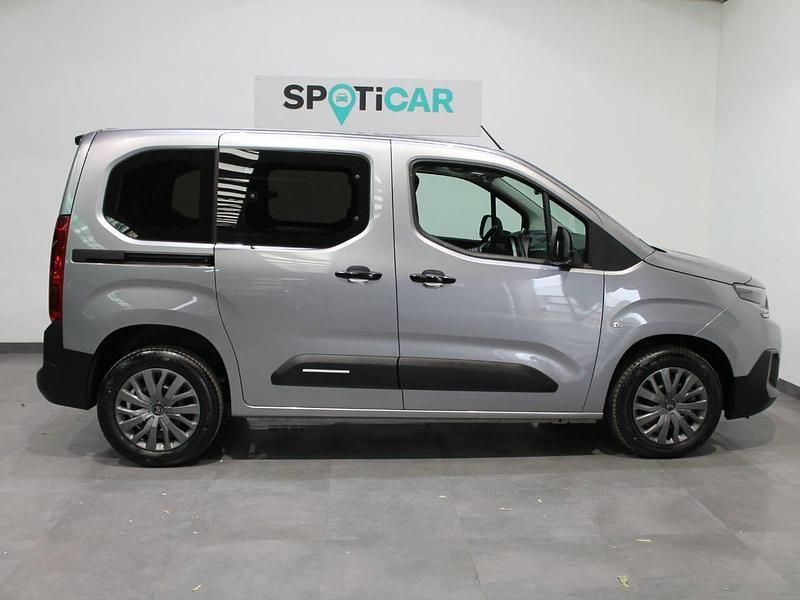 Usado Citroën Berlingo 102 CV (75 kW) 2025 Gris Monovolumen