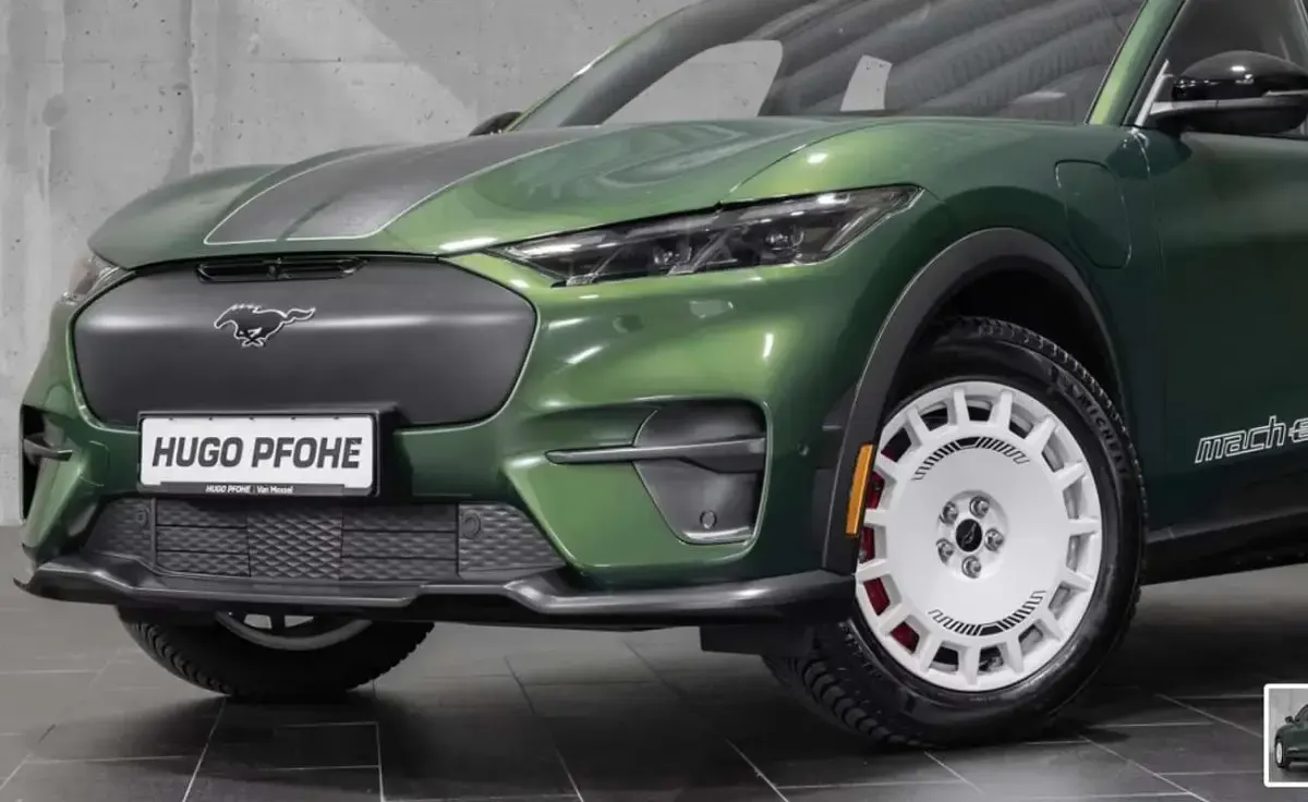 Usado Ford Mustang Mach-E GT 358 kW (487 CV) 2025 Verde SUV
