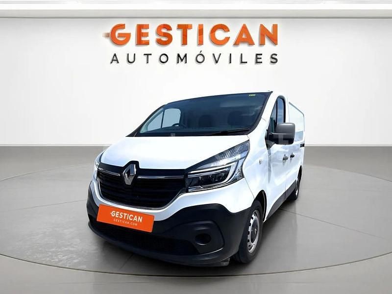 Usado Renault Trafic LIMITED 120 CV (88 kW) 2021 Blanco Monovolumen