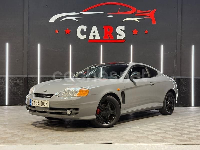 Gris / plata Usado 2005 Hyundai Coupé Coupe | 5290 € (Precio justo) - Imagen 1/4