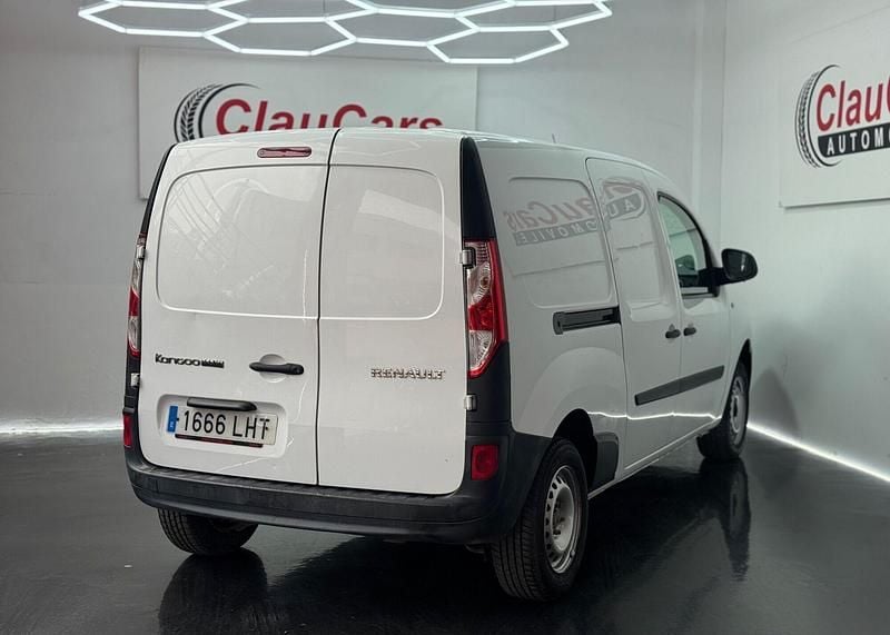 Begagnad Renault Kangoo 95 HK (69 kW) 2020 Vit Minibuss