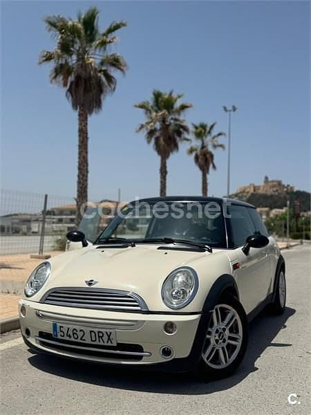 Usado Mini Cooper 115 CV (84 kW) 2005 Beige Utilitario
