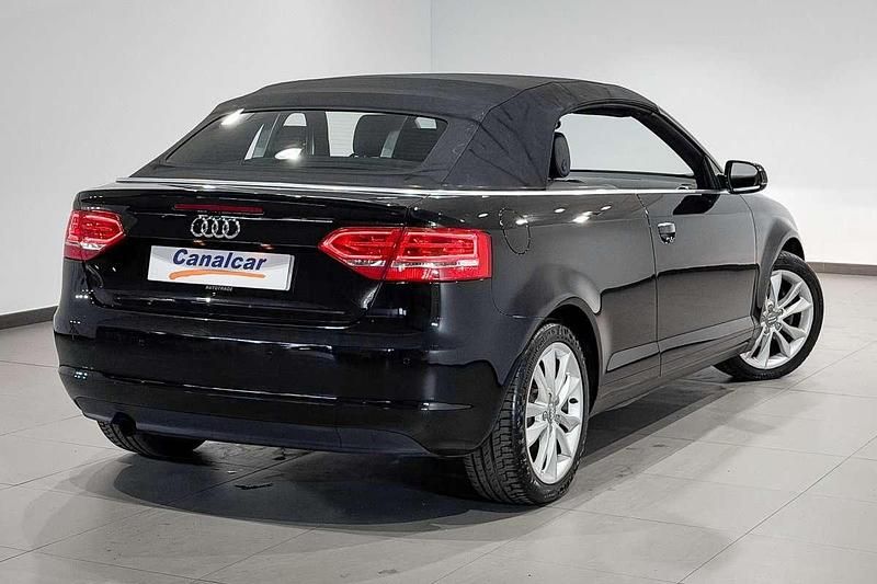 Usado Audi A3 Cabriolet Ambition 140 CV (102 kW) 2012 Blanco Descapotable