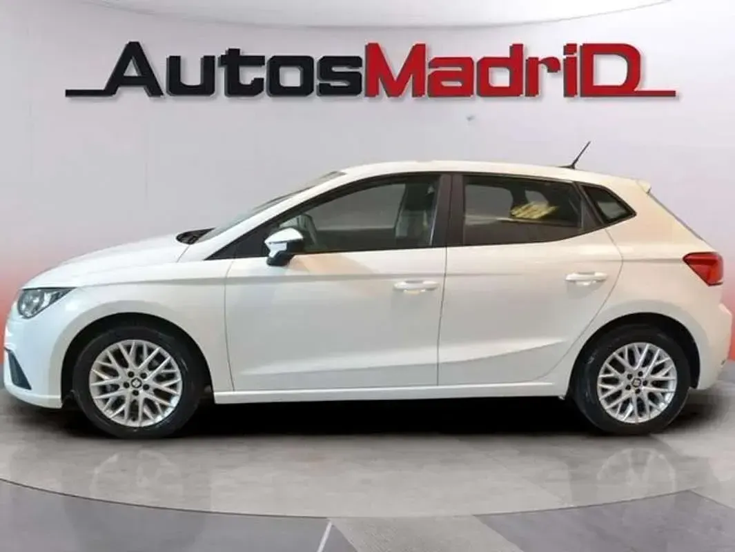 Usado Seat Ibiza Reference 90 CV (66 kW) 2019 Blanco Utilitario