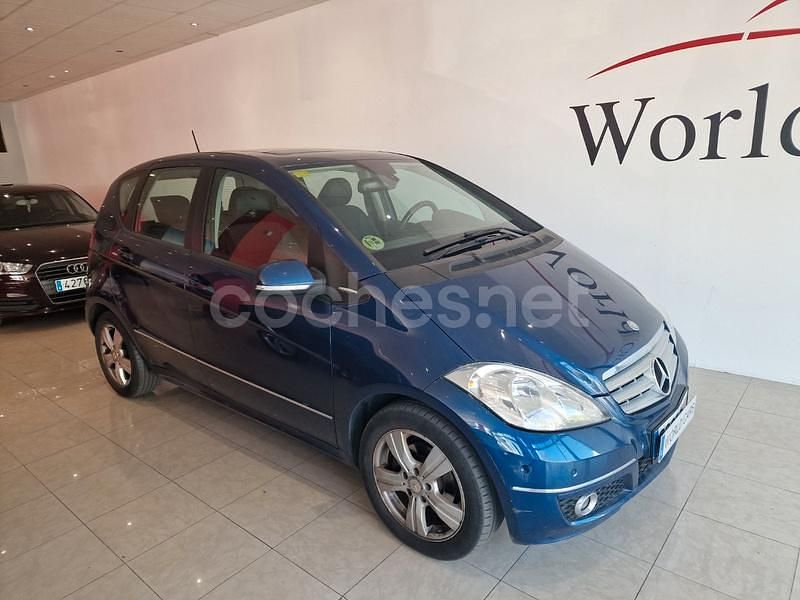 Azul Usado 2011 Mercedes A180 Avantgarde Monovolumen | 7999 € (Precio justo) - Imagen 1/4