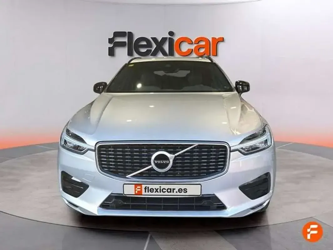 Usado Volvo XC60 R-Design 190 CV (139 kW) 2020 Gris SUV