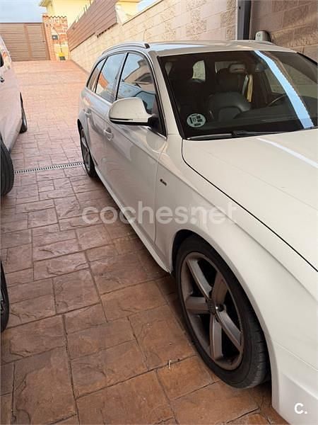Usado Audi A4 S-Line 143 CV (105 kW) 2010 Blanco Familiar