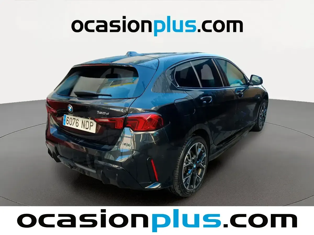 Usado BMW 120 163 CV (119 kW) 2025 Negro Utilitario
