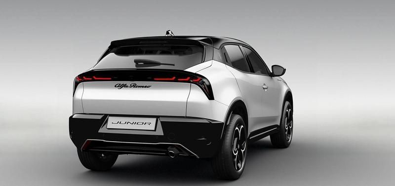 Nuevo Alfa Romeo Junior Edizione Speciale 145 CV (106 kW) 2026 Blanco SUV