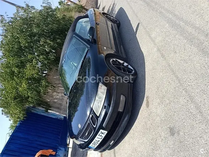 Usado Saab 9-3 Aero 210 CV (154 kW) 2004 Negro Descapotable