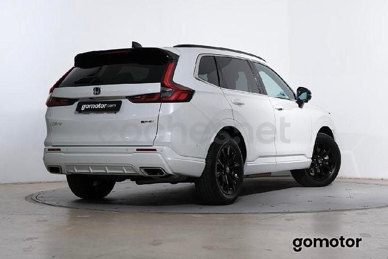 Usado Honda CR-V Advance 184 CV (135 kW) 2025 Gris / plata SUV