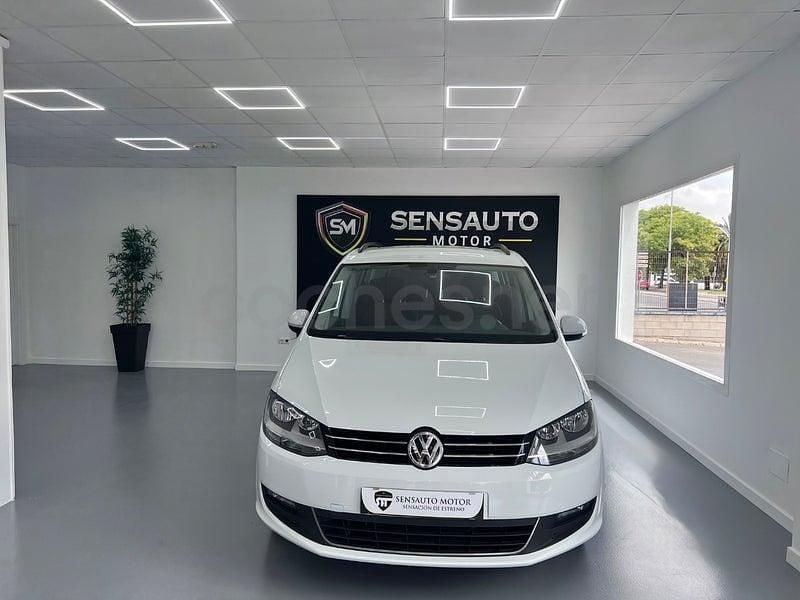 Usado VW Sharan Advance 150 CV (110 kW) 2018 Blanco Monovolumen