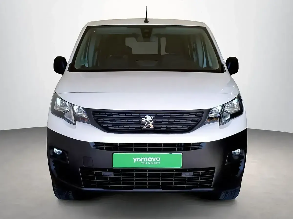 Usado Peugeot Partner 131 CV (96 kW) 2021 Blanco Monovolumen