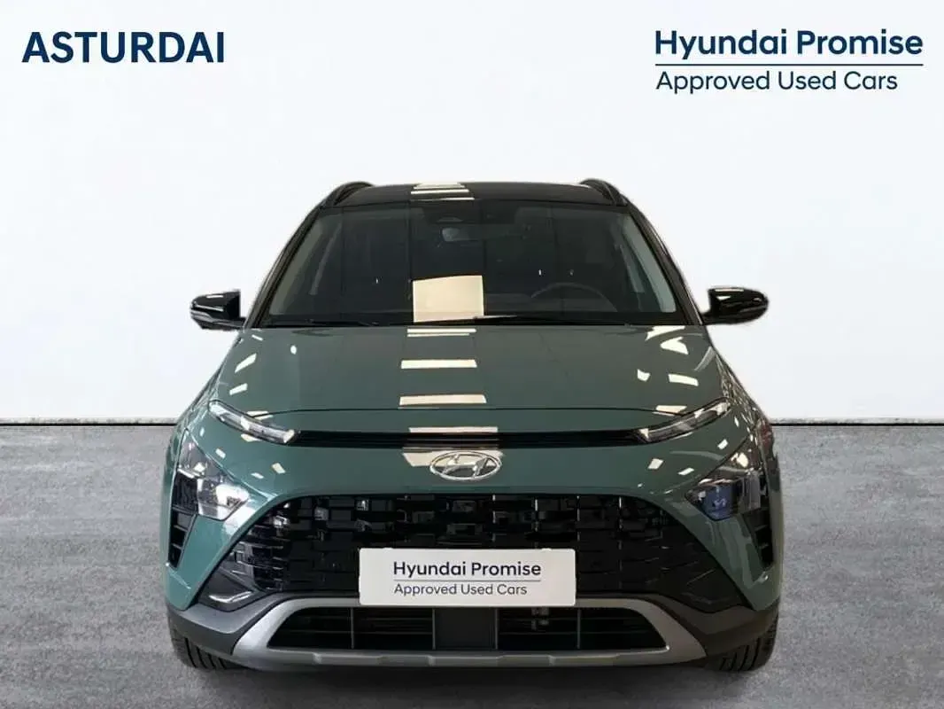 Usado Hyundai Bayon Style 120 CV (88 kW) 2022 Verde SUV