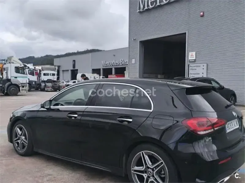 Usado Mercedes A180 136 CV (100 kW) 2026 Negro Berlina