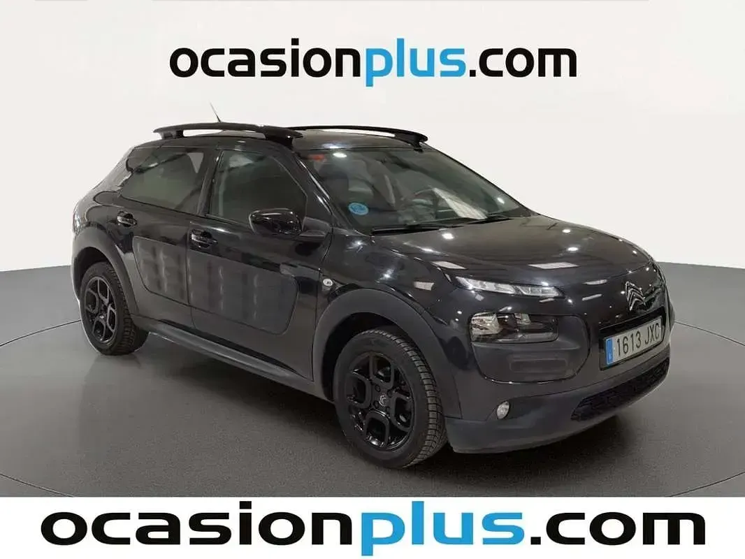 Usado Citroën C4 Cactus Feel 110 CV (80 kW) 2017 Negro Utilitario