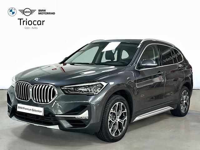 Mineralgrau (metalizado) Usado 2021 BMW X1 Comfort Edition SUV | 31.900 € - Imagen 1/4