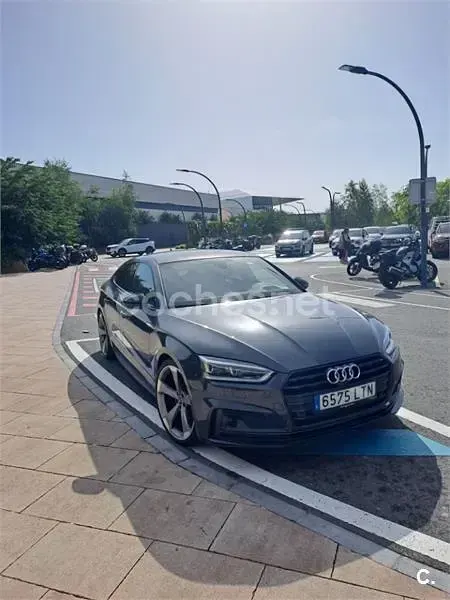 Usado Audi A5 Sportback 190 CV (139 kW) 2020 Gris / plata Utilitario