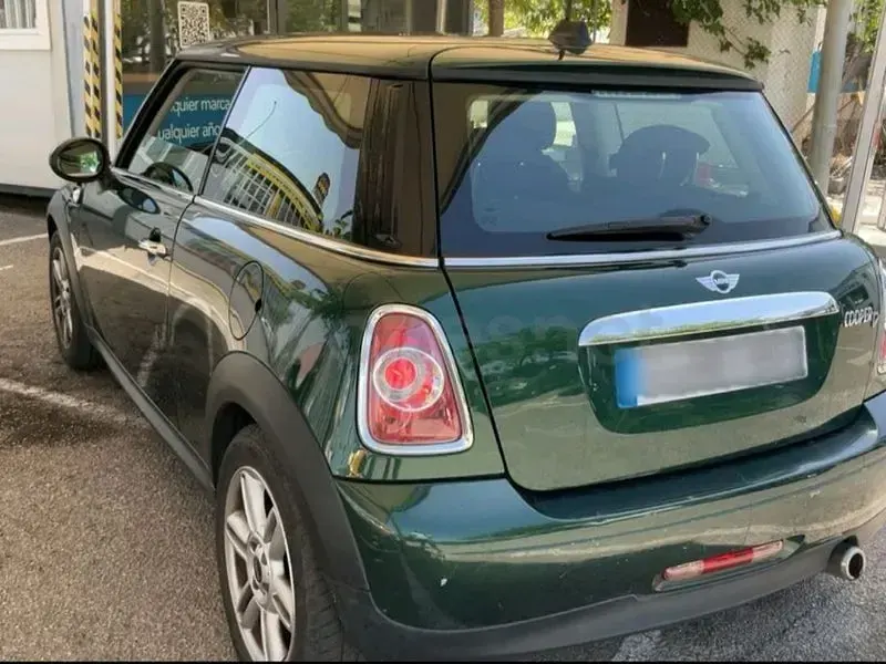 Usado Mini Cooper D 112 CV (82 kW) 2013 Verde Utilitario