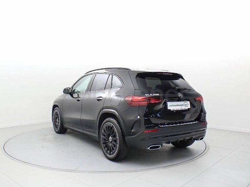 Usado Mercedes GLA200 163 CV (119 kW) 2025 Negro SUV