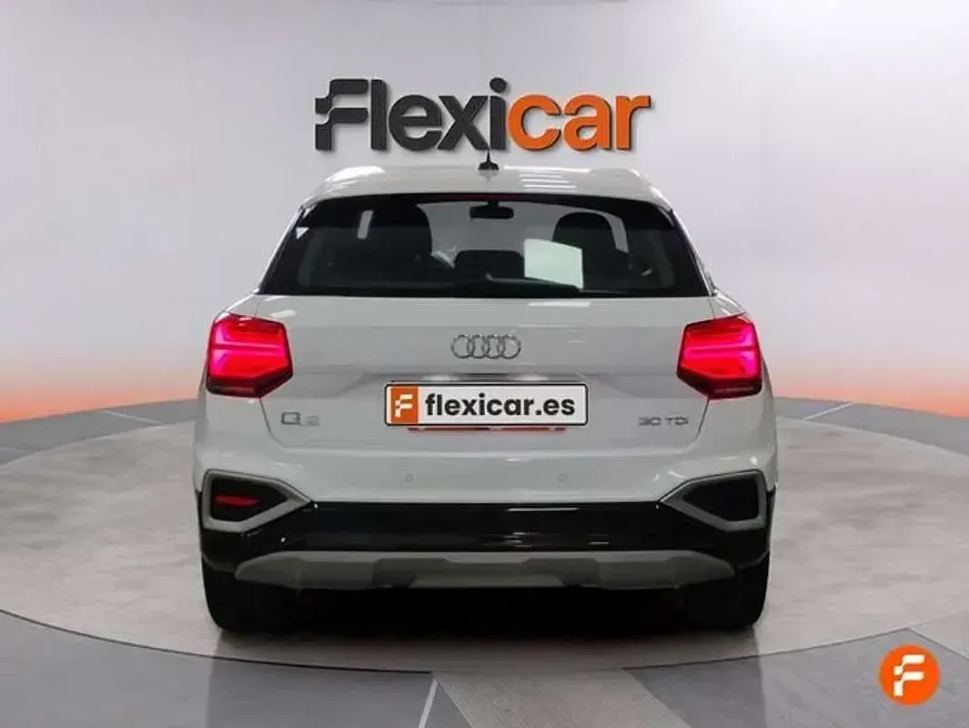 Usado Audi Q2 Advanced Plus 116 CV (85 kW) 2023 Blanco SUV