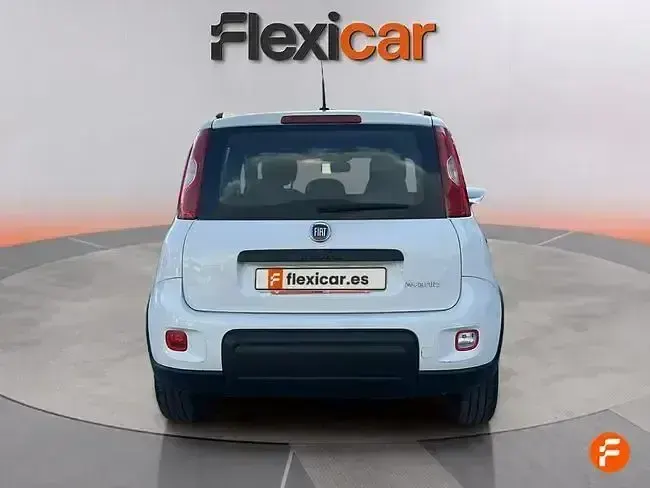 Usado Fiat Panda Cross Cross 70 CV (51 kW) 2022 Blanco Utilitario