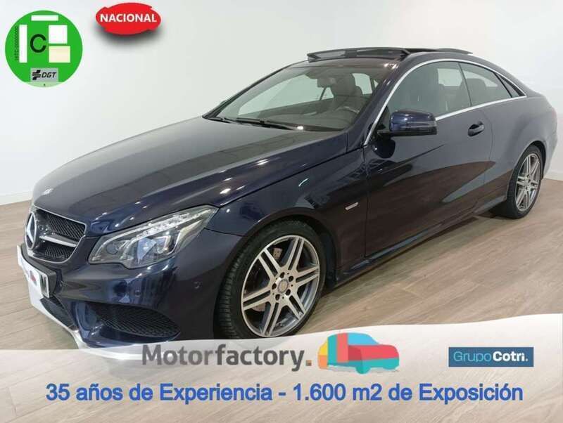 Usado Mercedes E220 170 CV (125 kW) 2016 Azul Coupe