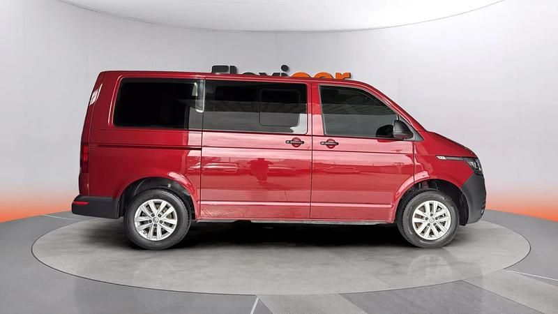 Usado VW Caravelle 110 CV (80 kW) 2020 Rojo Monovolumen