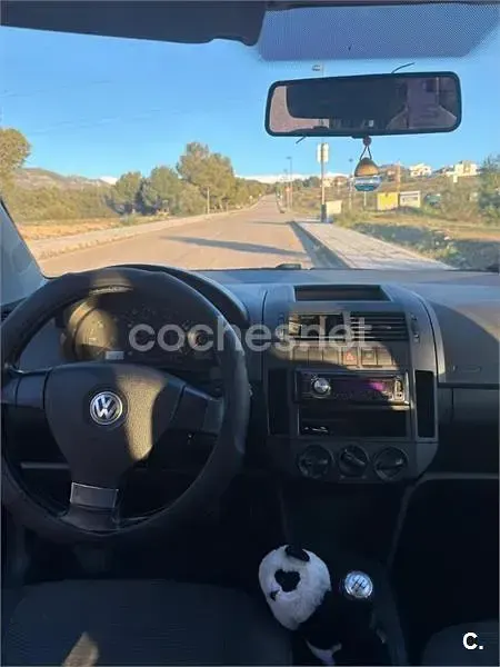 Usado VW Polo Advance 80 CV (58 kW) 2007 Negro Utilitario