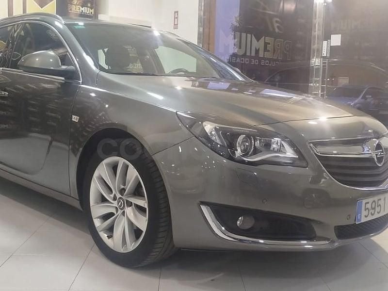 Usado Opel Insignia Excellence 136 CV (100 kW) 2017 Gris / plata Berlina