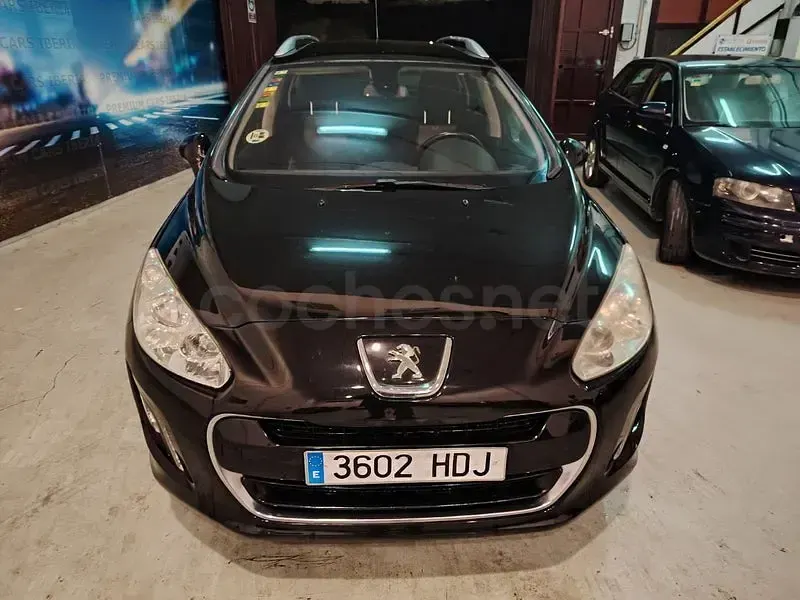 Usado Peugeot 308 Premium 112 CV (82 kW) 2011 Negro Berlina
