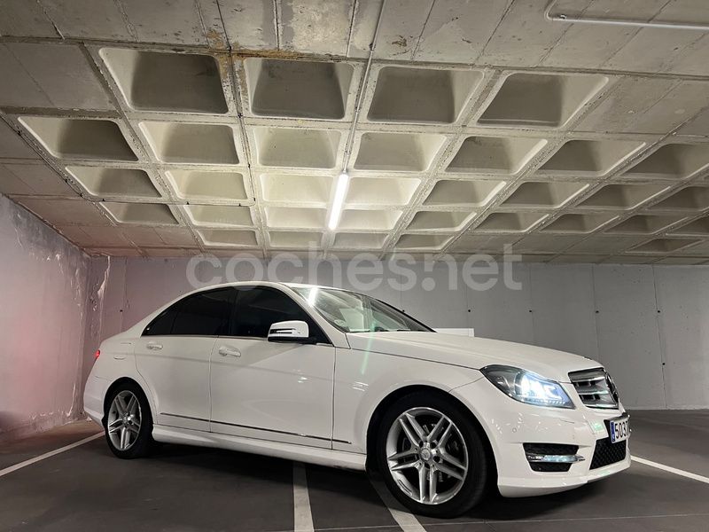 Blanco Usado 2013 Mercedes C220 Avantgarde Berlina | 17.590 € (Caro) - Imagen 1/4