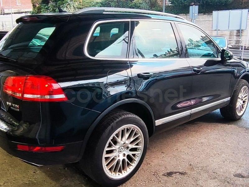 Usado VW Touareg 245 CV (180 kW) 2011 Negro SUV