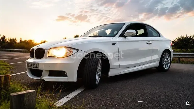 Usado BMW 118 Coupé 143 CV (105 kW) 2010 Blanco Coupe