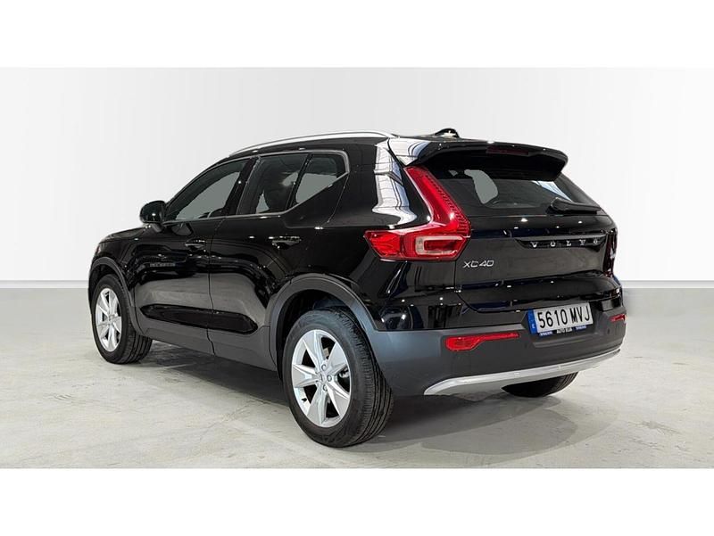 Usado Volvo XC40 Core 163 CV (119 kW) 2024 Negro SUV