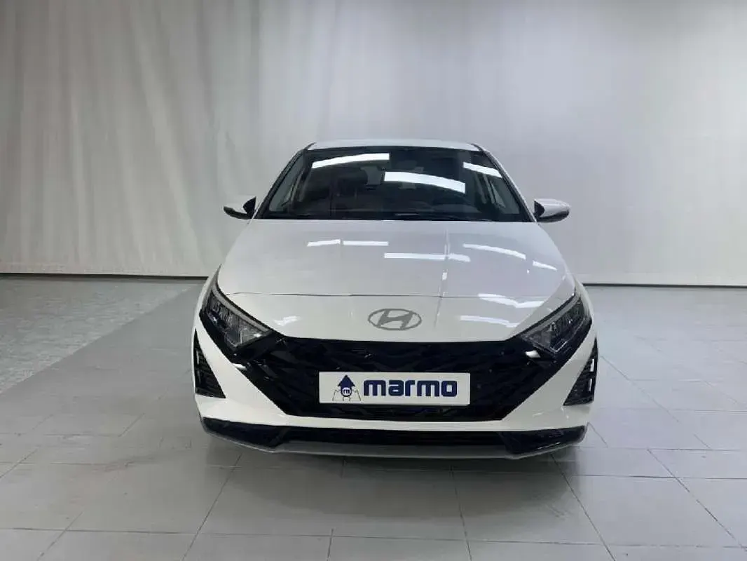 Usado Hyundai i20 101 CV (74 kW) 2025 Utilitario