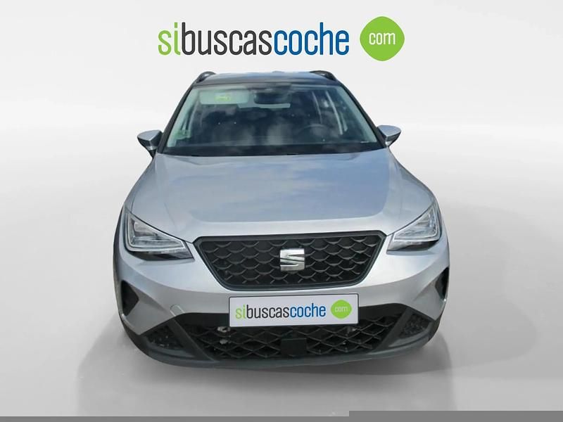 Usado Seat Arona Style 115 CV (84 kW) 2024 Gris/plata SUV