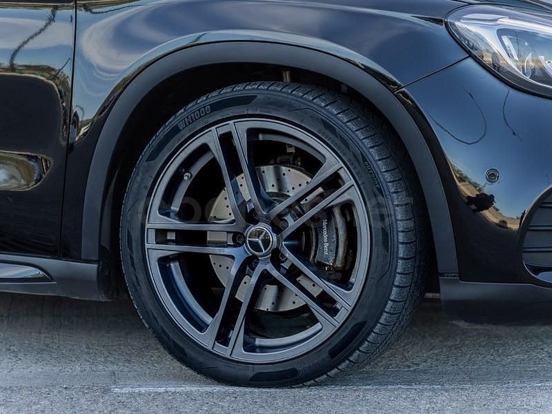 Usado Mercedes GLA220 AMG line 177 CV (130 kW) 2017 Negro SUV