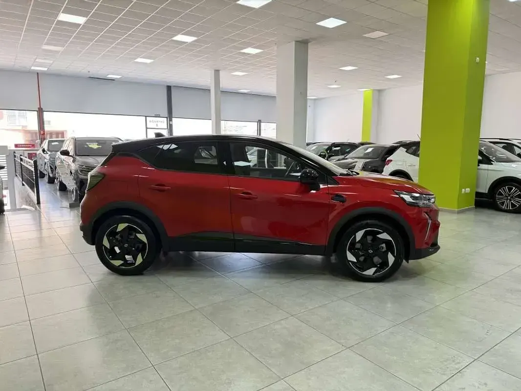 Nuevo Renault Captur Techno 159 CV (116 kW) 2026 Rojo SUV