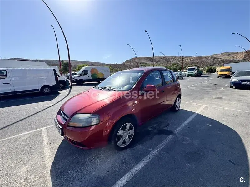 Usado Chevrolet Kalos SE 72 CV (52 kW) 2007 Rojo Berlina