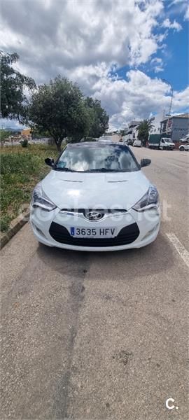 Blanco Usado 2011 Hyundai Veloster Utilitario | 6500 € - Imagen 1/4