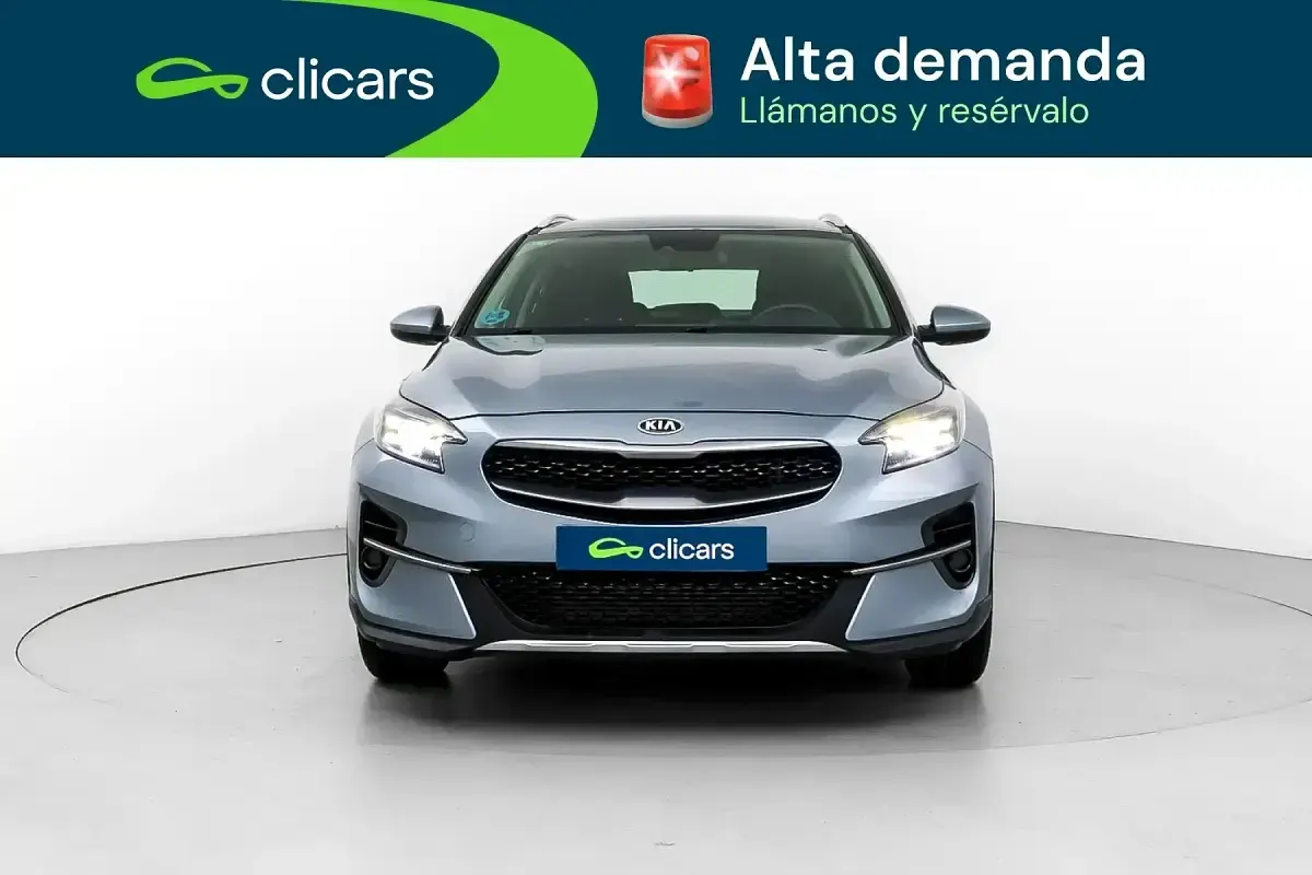 Usado Kia XCeed 120 CV (88 kW) 2020 Gris SUV