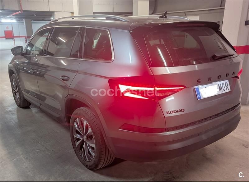 Usado Skoda Kodiaq Style 150 CV (110 kW) 2023 Gris / plata SUV