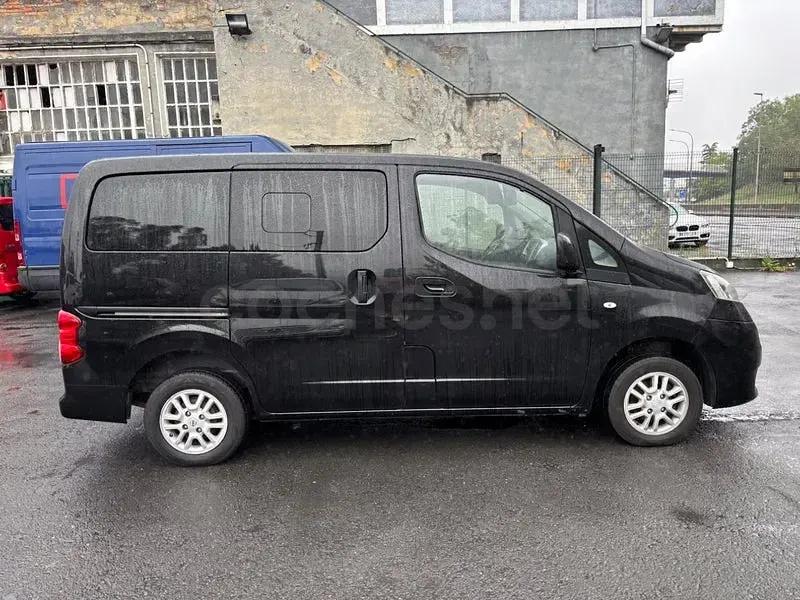 Usado Nissan Evalia 110 CV (80 kW) 2015 Negro Monovolumen
