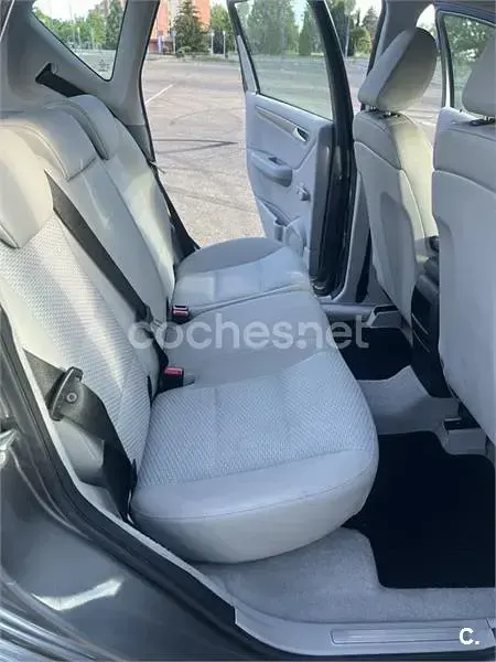 Usado Mercedes A180 Elegance 109 CV (80 kW) 2008 Gris / plata Monovolumen
