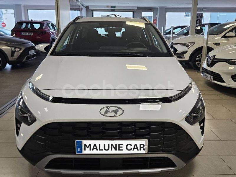 Usado Hyundai Bayon 100 CV (73 kW) 2022 Blanco SUV