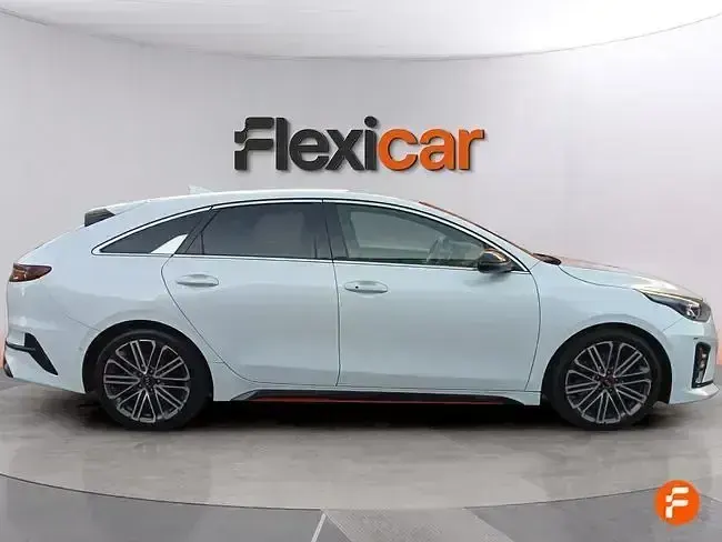 Käytetty Kia ProCeed GT 204 HP (150 kW) 2021 Valkoinen Farmari